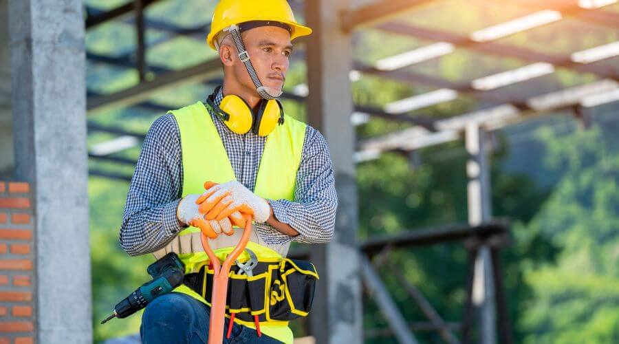 Professional gutter cleaning in Graton, CA